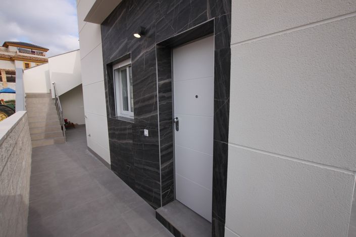 Image No.14-3 Bed Villa for sale