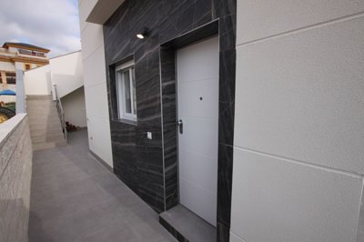 o1io05t630igk1bm41ii8n1q172h2v