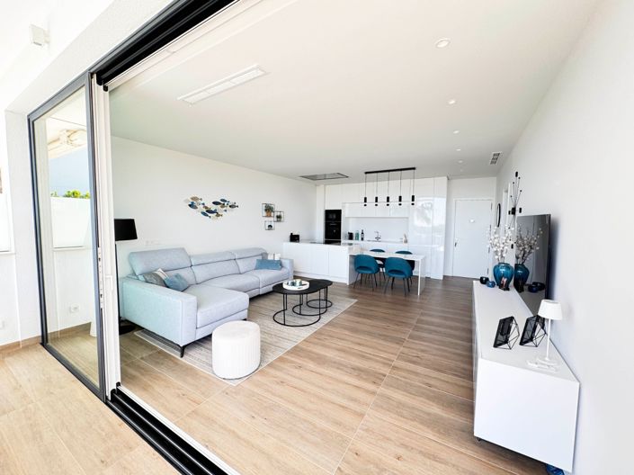 Image No.18-2 Bed Apartment for sale