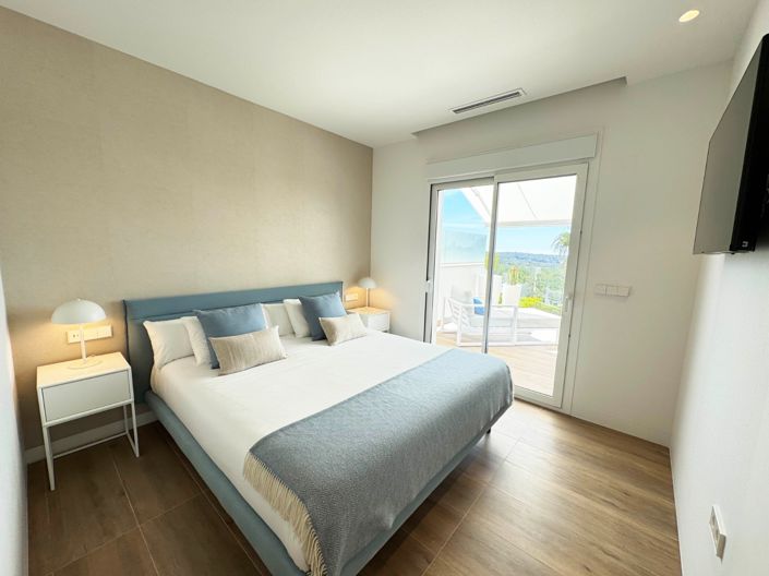 Image No.23-2 Bed Apartment for sale