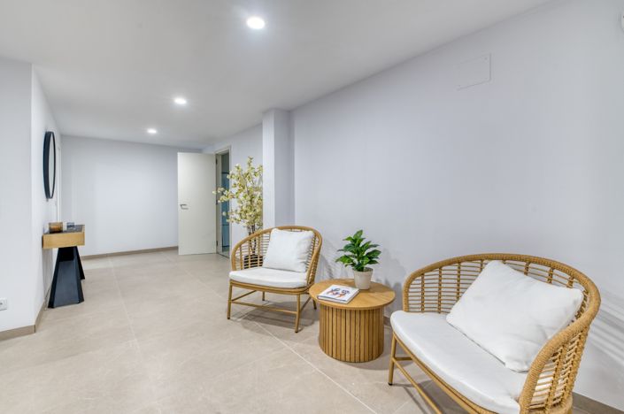 Image No.37-4 Bed Villa for sale