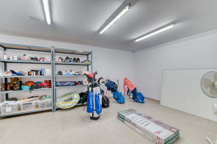 Image No.40-4 Bed Villa for sale