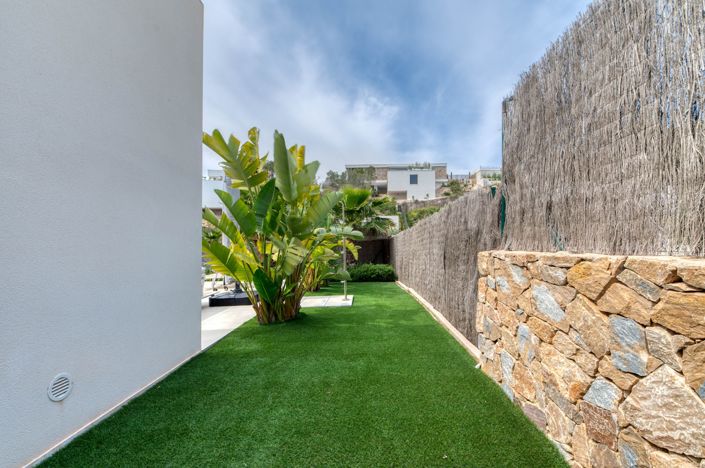 Image No.45-4 Bed Villa for sale