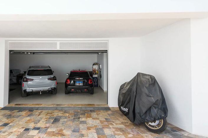 Image No.13-3 Bed Villa for sale