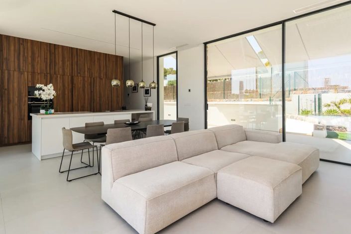 Image No.5-3 Bed Villa for sale