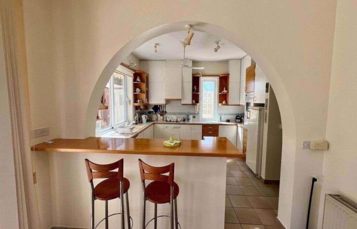 Image No.3-5 Bed Villa / Detached for sale