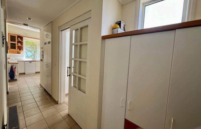 Image No.10-5 Bed Villa / Detached for sale