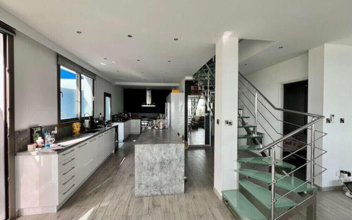 Image No.2-3 Bed Villa / Detached for sale