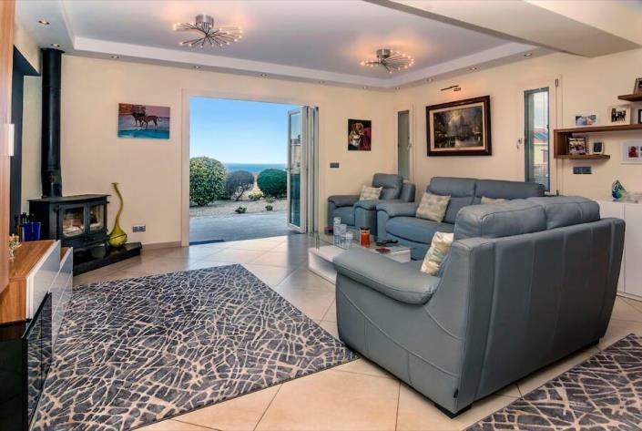 Image No.7-4 Bed Villa for sale