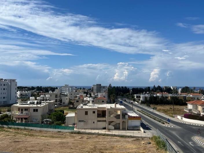 Image No.15-3 Bed Apartment for sale