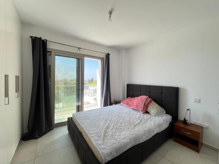 Image No.7-2 Bed Townhouse for sale