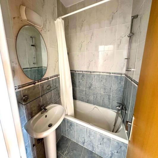 Image No.10-1 Bed Apartment for sale