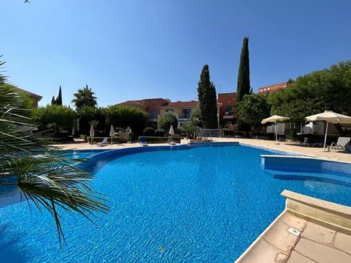 Image No.10-2 Bed Townhouse for sale