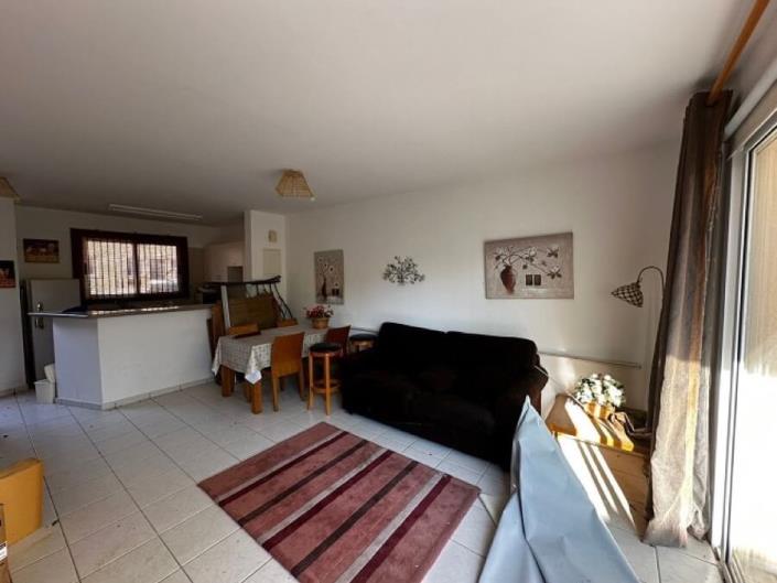 Image No.3-2 Bed Townhouse for sale