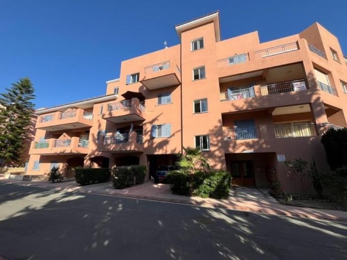 Image No.16-2 Bed Apartment for sale