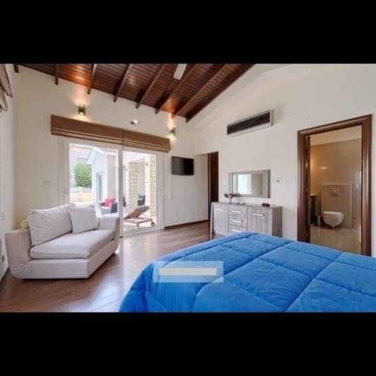 Image No.11-6 Bed Villa for sale