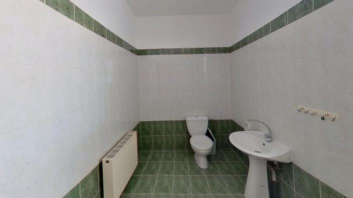 Image No.20-4 Bed House for sale