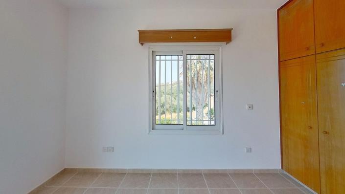 Image No.21-4 Bed House for sale