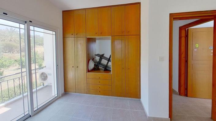 Image No.28-4 Bed House for sale