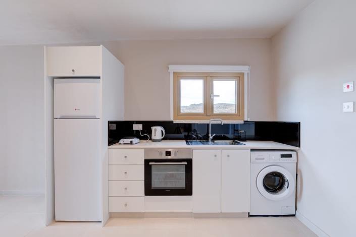 Image No.18-4 Bed Property for sale