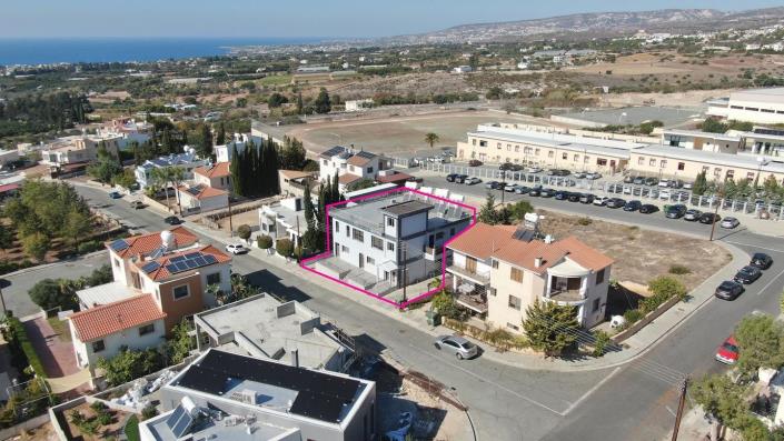 Image No.1-2 Bed Property for sale
