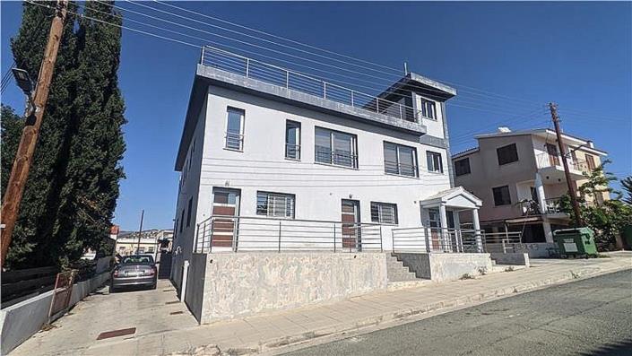 Image No.5-2 Bed Property for sale