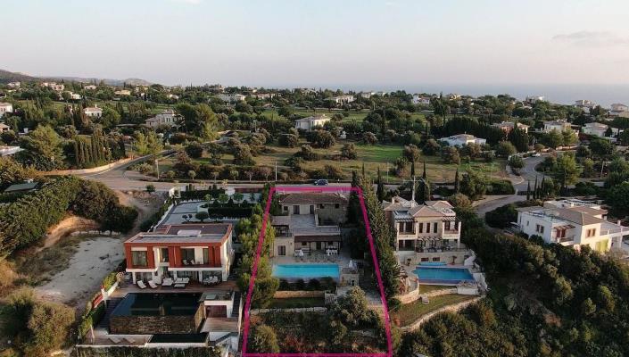 Image No.1-5 Bed Villa for sale