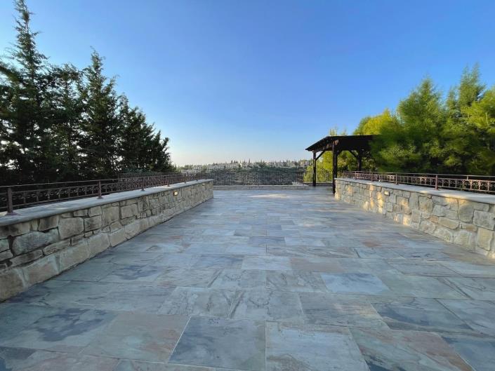 Image No.29-5 Bed Villa for sale