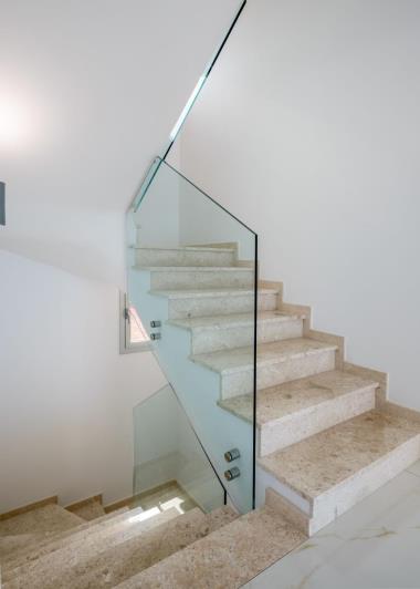 Image No.8-3 Bed Villa for sale