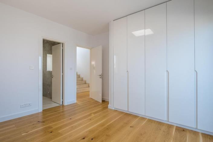 Image No.16-3 Bed Villa for sale