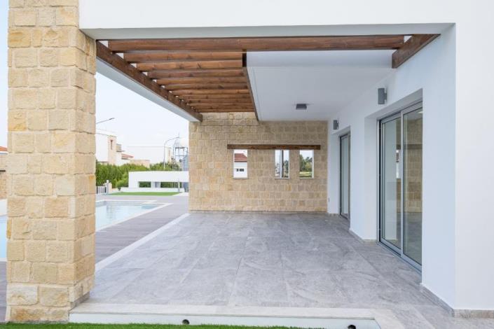 Image No.27-3 Bed Villa for sale