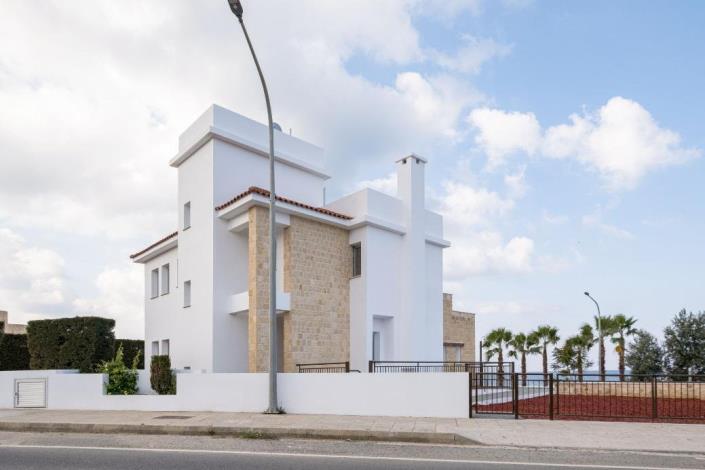 Image No.30-3 Bed Villa for sale