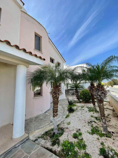 Image No.29-4 Bed Villa for sale