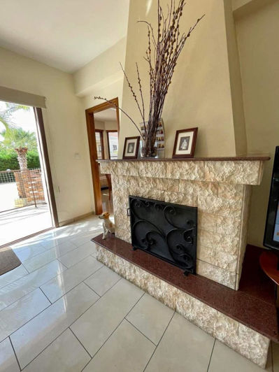 Image No.3-4 Bed Villa for sale