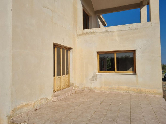 Image No.21-5 Bed House for sale