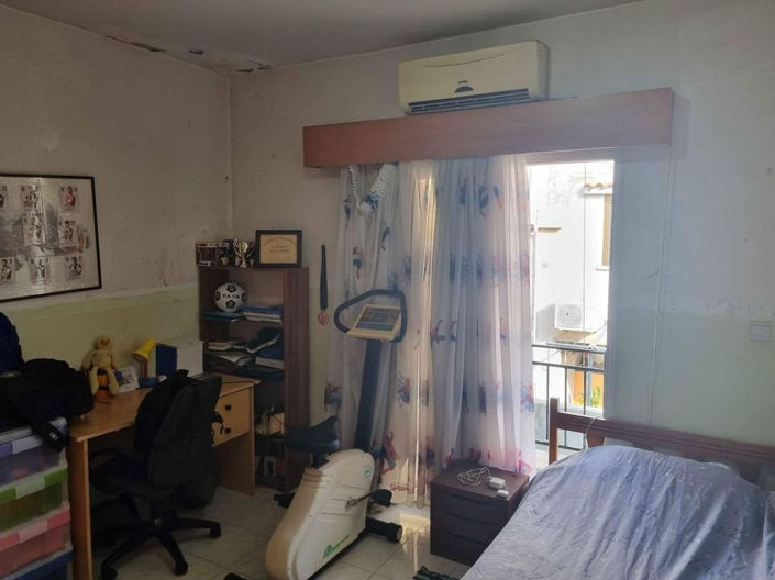 Image No.10-3 Bed House for sale