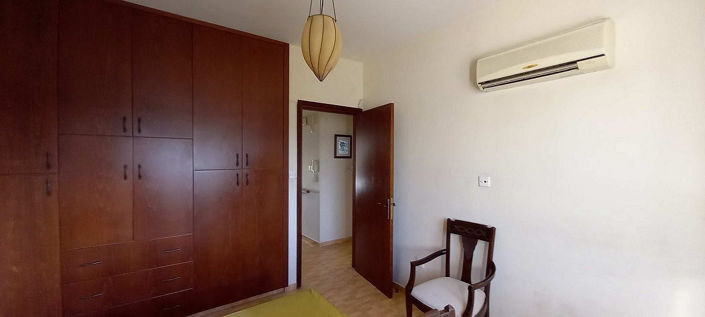 Image No.10-4 Bed House for sale