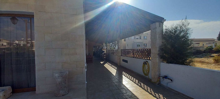 Image No.20-4 Bed House for sale