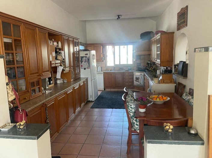 Image No.10-3 Bed Apartment for sale