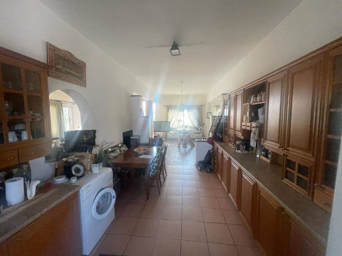 Image No.11-3 Bed Apartment for sale