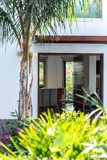 Image No.2-4 Bed Villa for sale