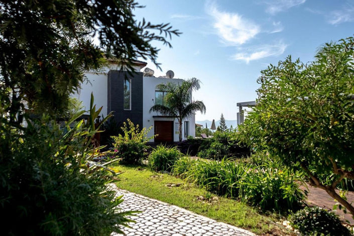 Image No.28-4 Bed Villa for sale