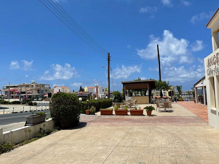 Image No.4-Commercial for sale