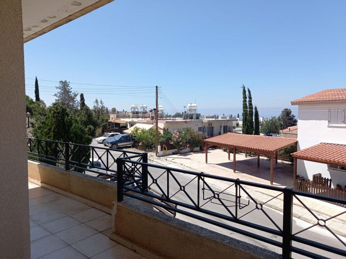 Image No.11-4 Bed House for sale