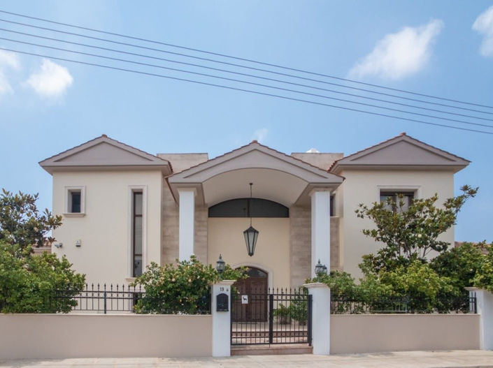 Image No.26-7 Bed Villa for sale