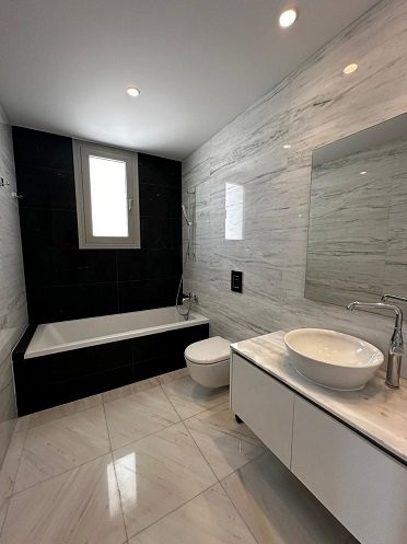 Image No.9-3 Bed Apartment for sale