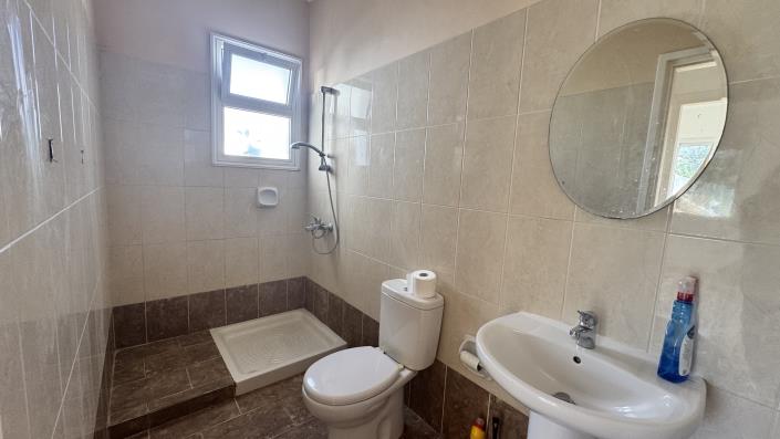 Image No.21-2 Bed Apartment for sale