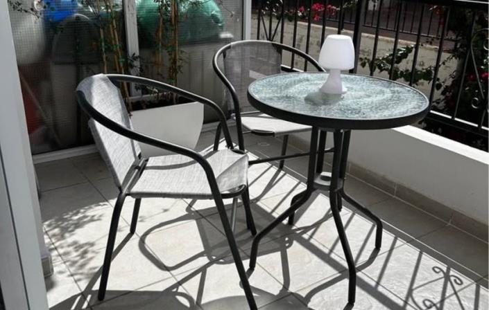 Image No.11-1 Bed Apartment for sale