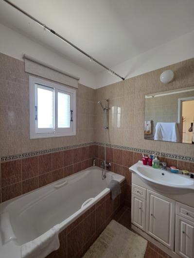 Image No.7-3 Bed Bungalow for sale