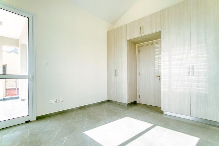 Image No.2-3 Bed Villa for sale